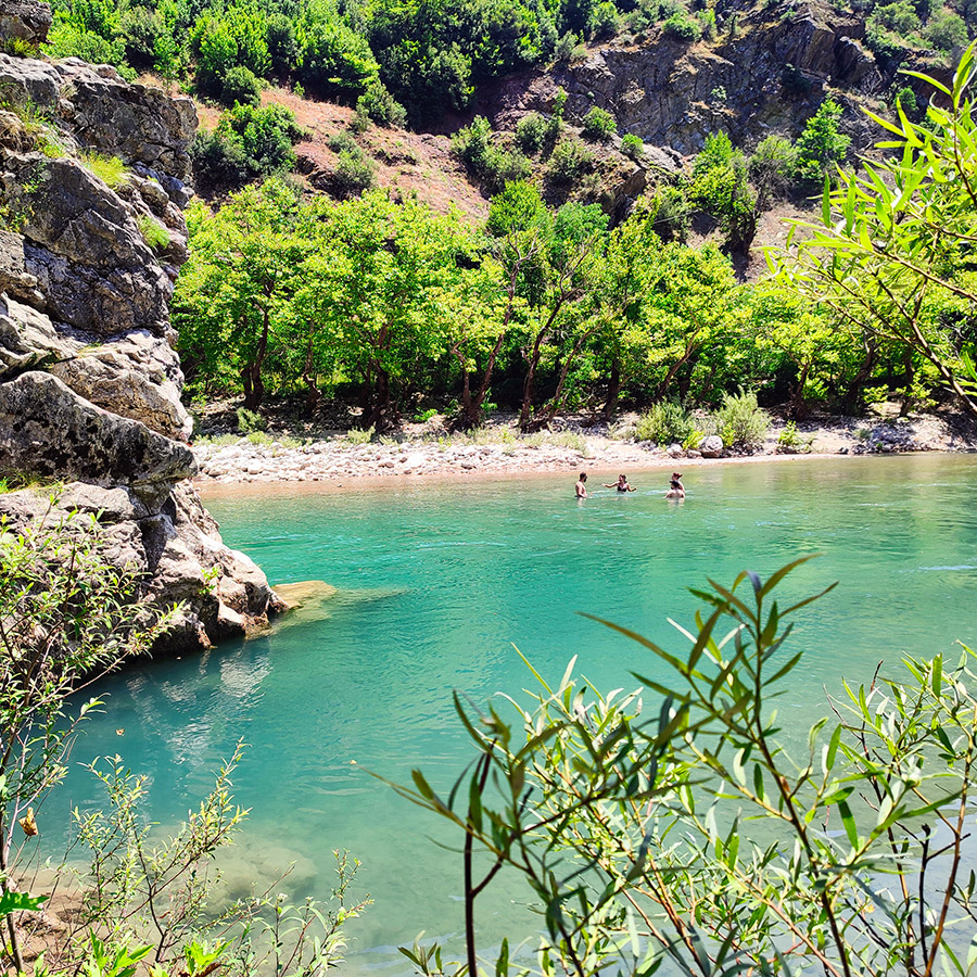 Hiking_Swimming_Acheloos_Beach_14