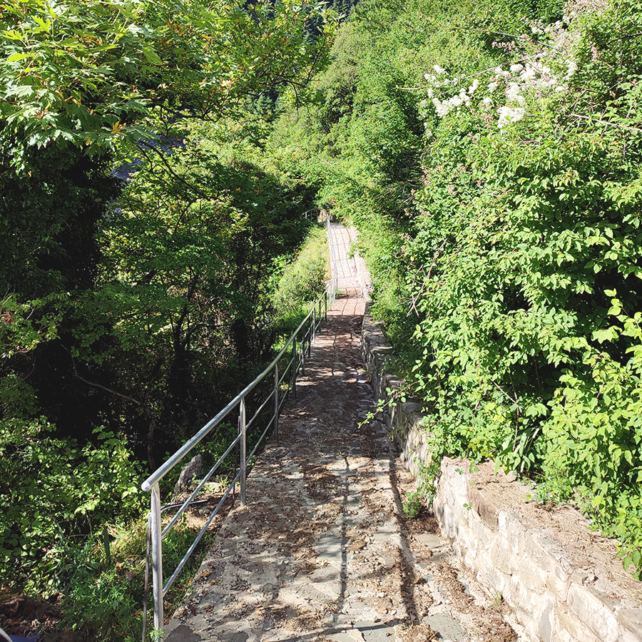 Hiking_Tzoumerka_Athamanika_Melissourgoi_Kryoneri_Waterfall_06
