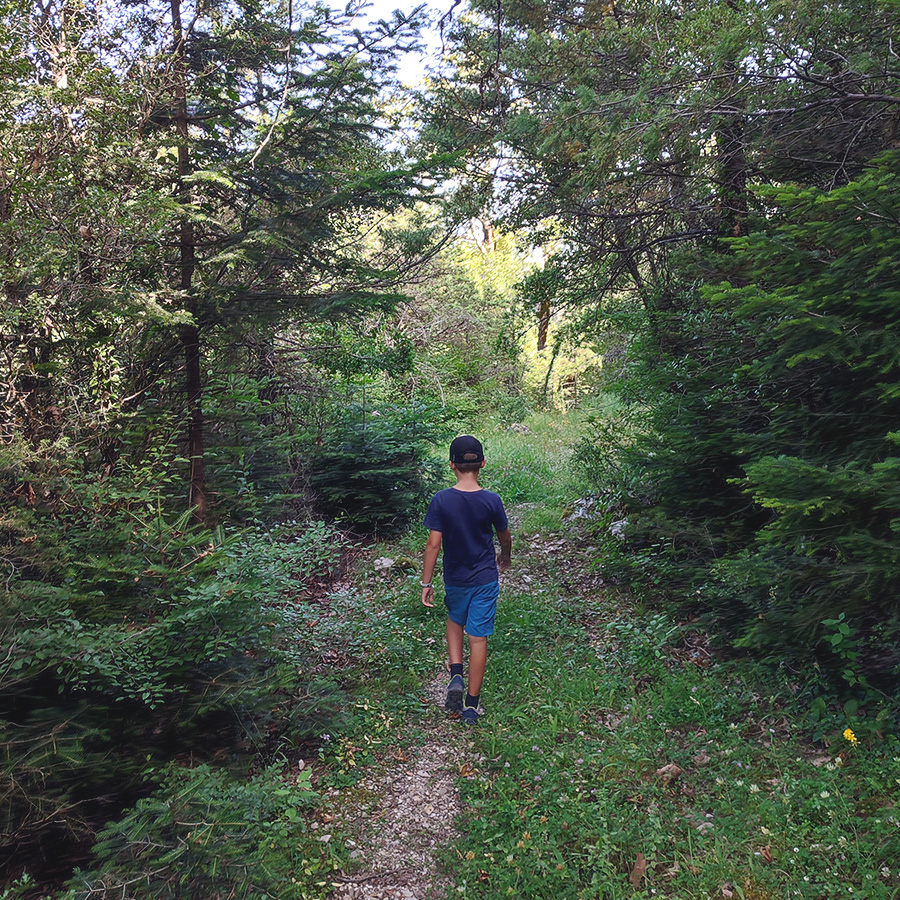 Hiking_Tzoumerka_Athamanika_Melissourgoi_Kryoneri_Waterfall_12