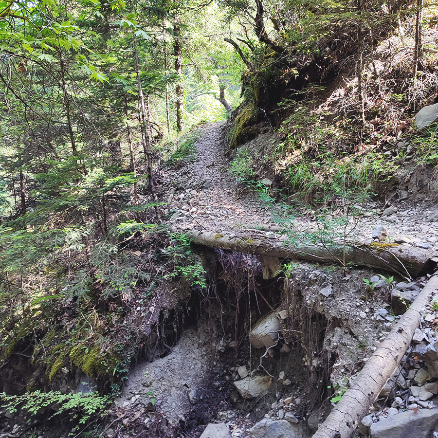 Hiking_Tzoumerka_Athamanika_Melissourgoi_Kryoneri_Waterfall_22