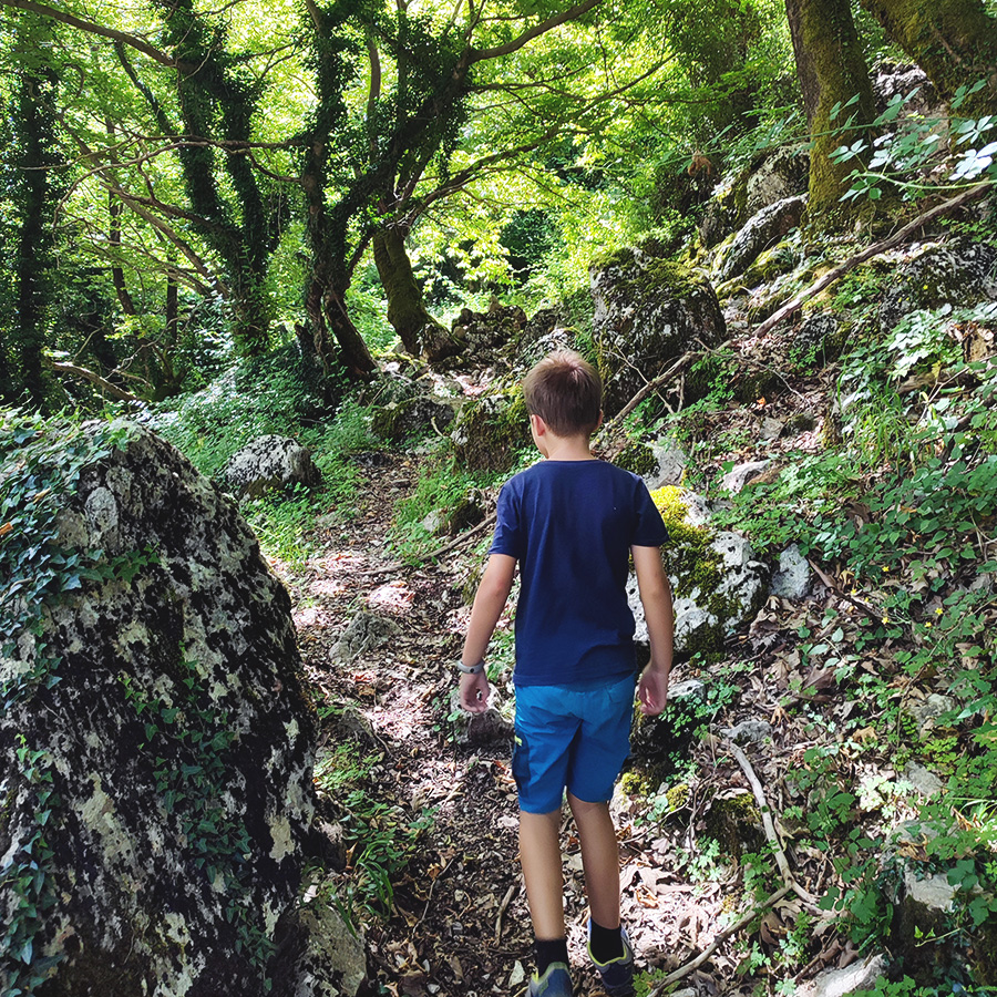 Hiking_Tzoumerka_Athamanika_Melissourgoi_Kryoneri_Waterfall_35