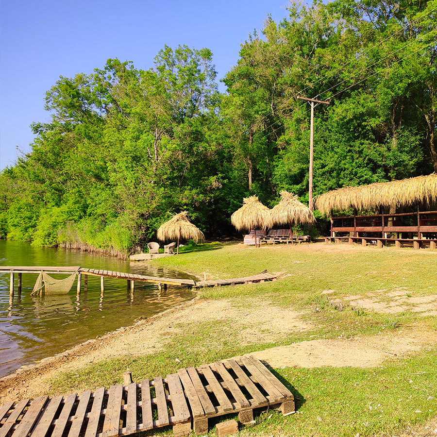 Lake_Ziros_Hiking_Wild_Camping_Filipiada_06