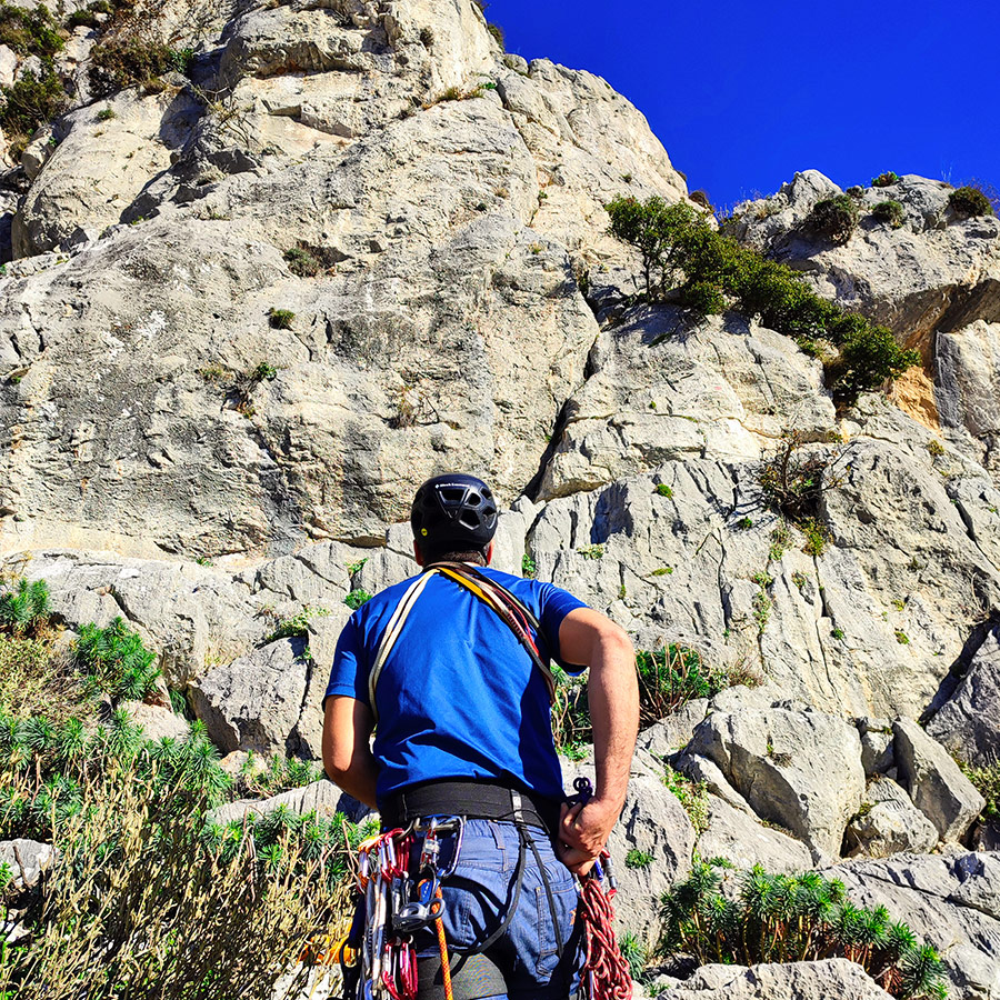 La_Vita_e_Bella_Arma_Parnitha_Attica_13