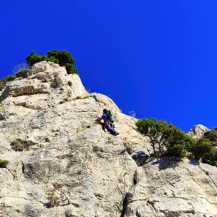 La_Vita_e_Bella_Arma_Parnitha_Attica_18