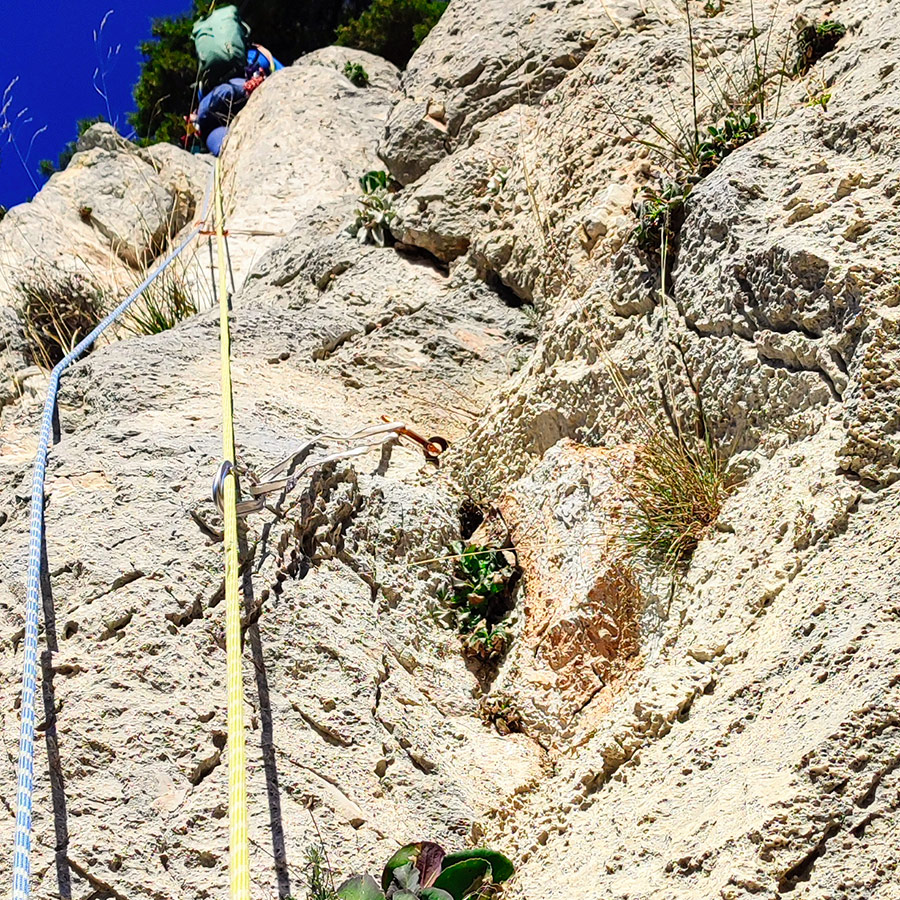 La_Vita_e_Bella_Arma_Parnitha_Attica_24