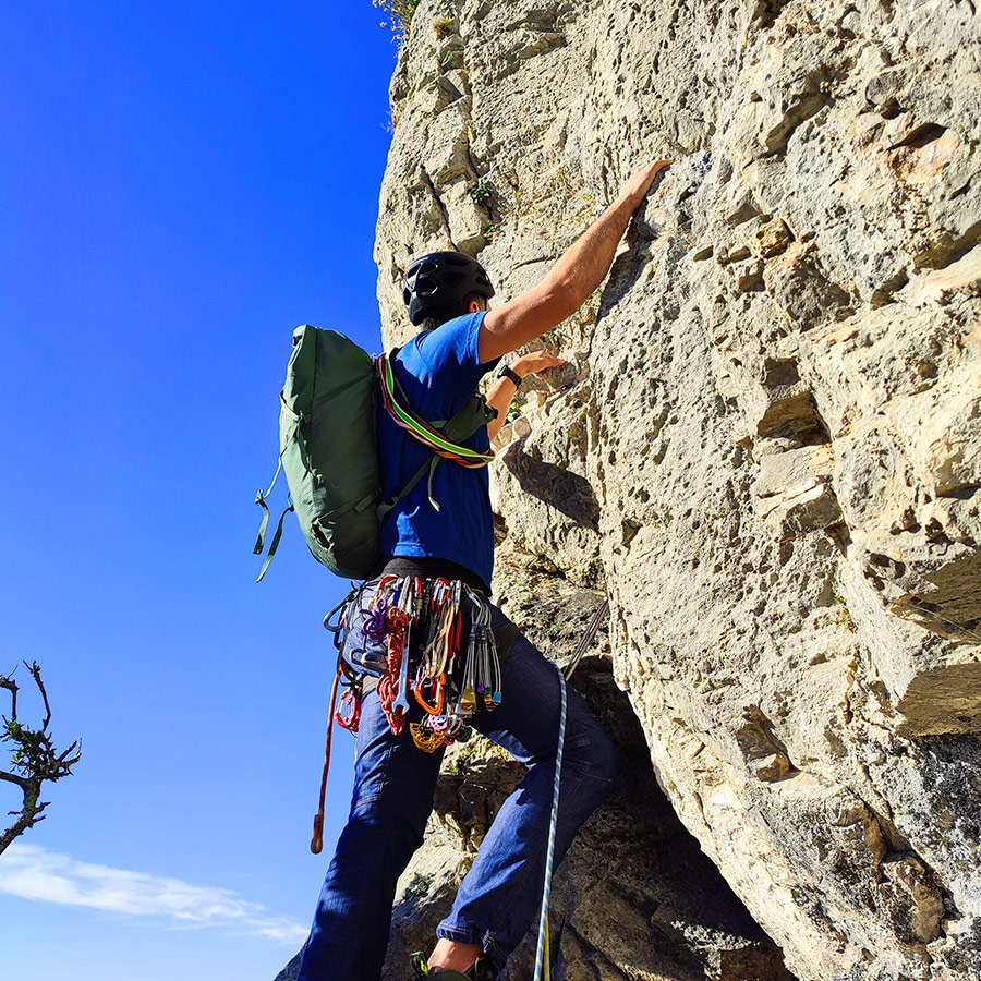 La_Vita_e_Bella_Arma_Parnitha_Attica_28