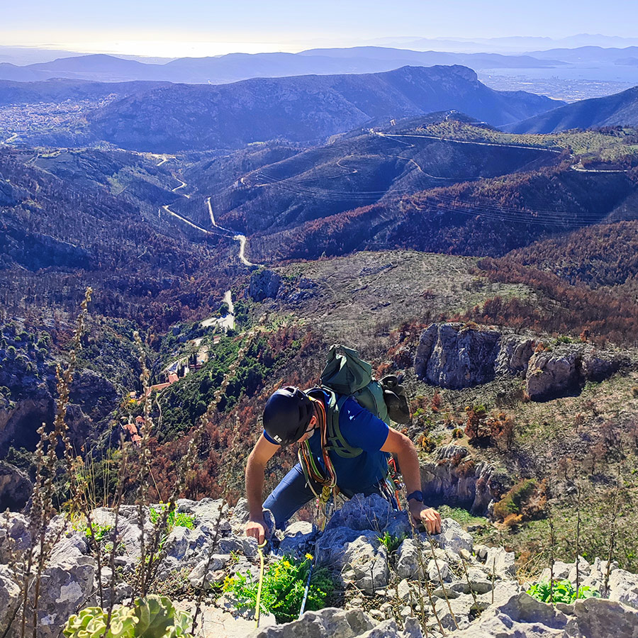 La_Vita_e_Bella_Arma_Parnitha_Attica_38