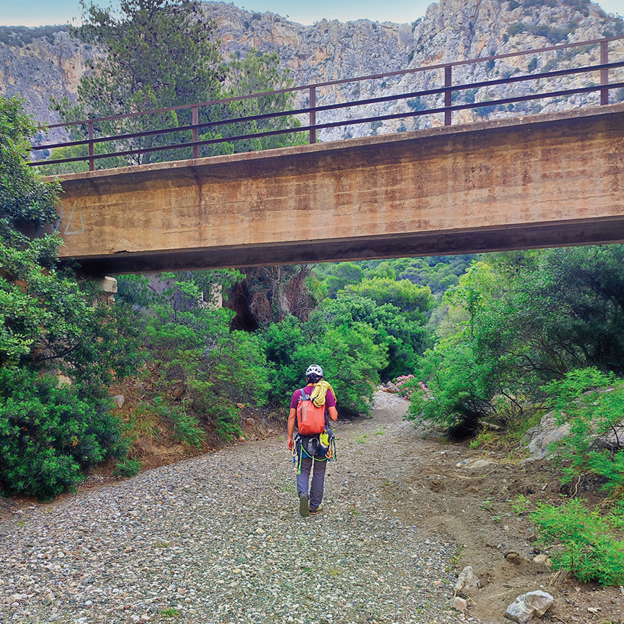 Electra Trad Climbing Multipitch Pleiades Crag Katafyki Ermioni
