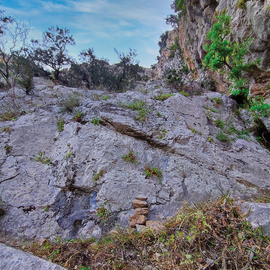 Electra Trad Climbing Multipitch Pleiades Crag Katafyki Ermioni