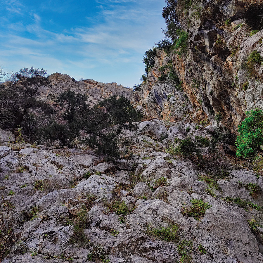 Electra Trad Climbing Multipitch Pleiades Crag Katafyki Ermioni