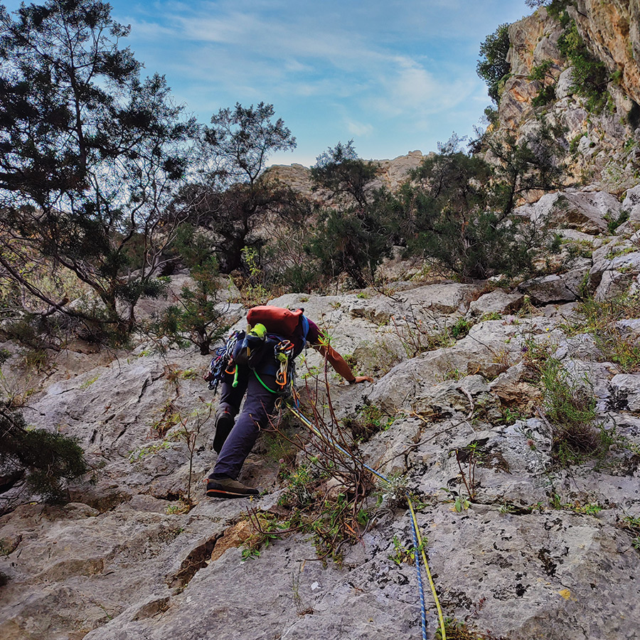 Electra Trad Climbing Multipitch Pleiades Crag Katafyki Ermioni