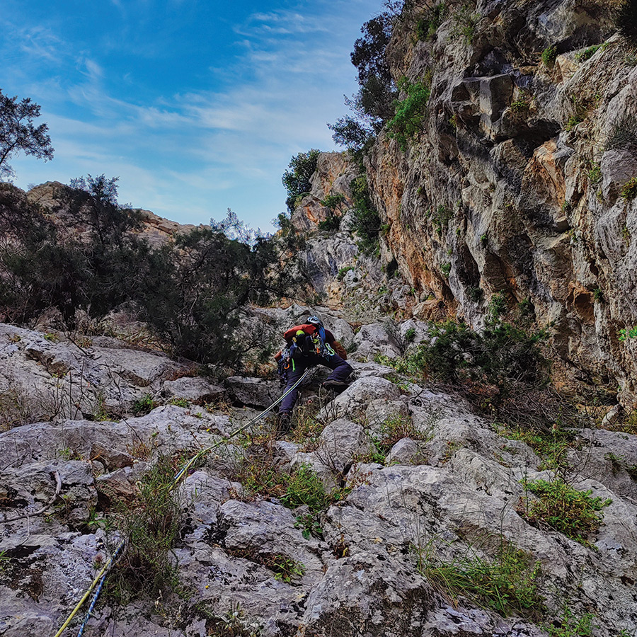 Electra Trad Climbing Multipitch Pleiades Crag Katafyki Ermioni