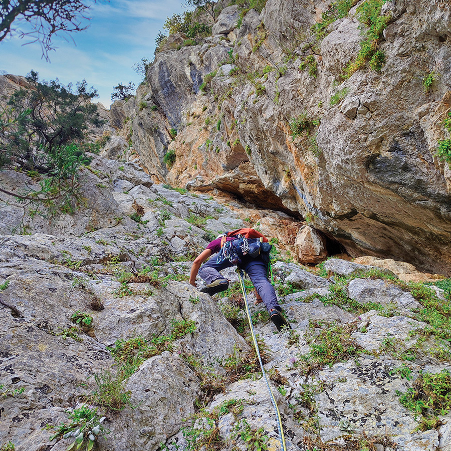 Electra Trad Climbing Multipitch Pleiades Crag Katafyki Ermioni