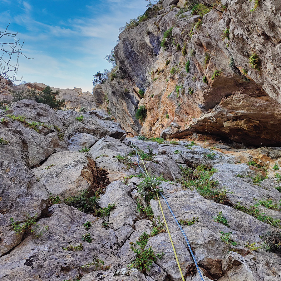 Electra Trad Climbing Multipitch Pleiades Crag Katafyki Ermioni