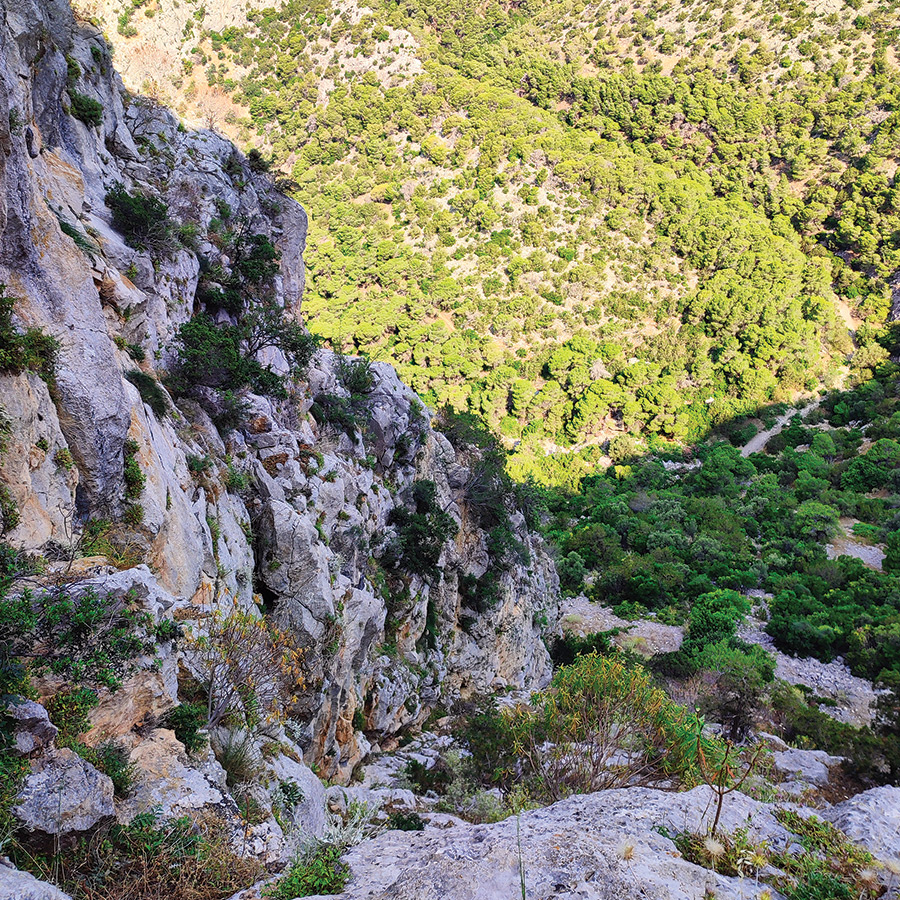 Electra Trad Climbing Multipitch Pleiades Crag Katafyki Ermioni